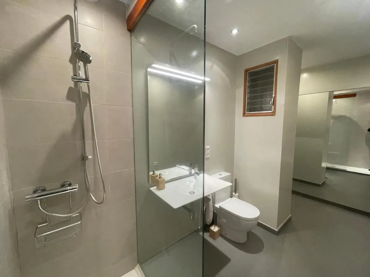 برشلونة The Best Room In The Gothic Quarter With Suite Bathroom فندق مبيت وإفطار