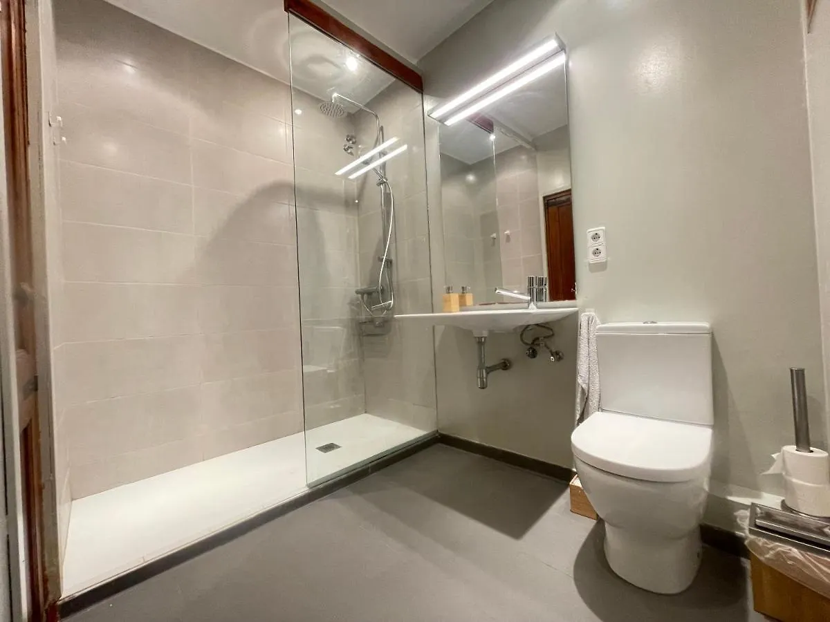 Bed & Breakfast The Best Room In The Gothic Quarter With Suite Bathroom Barcelona